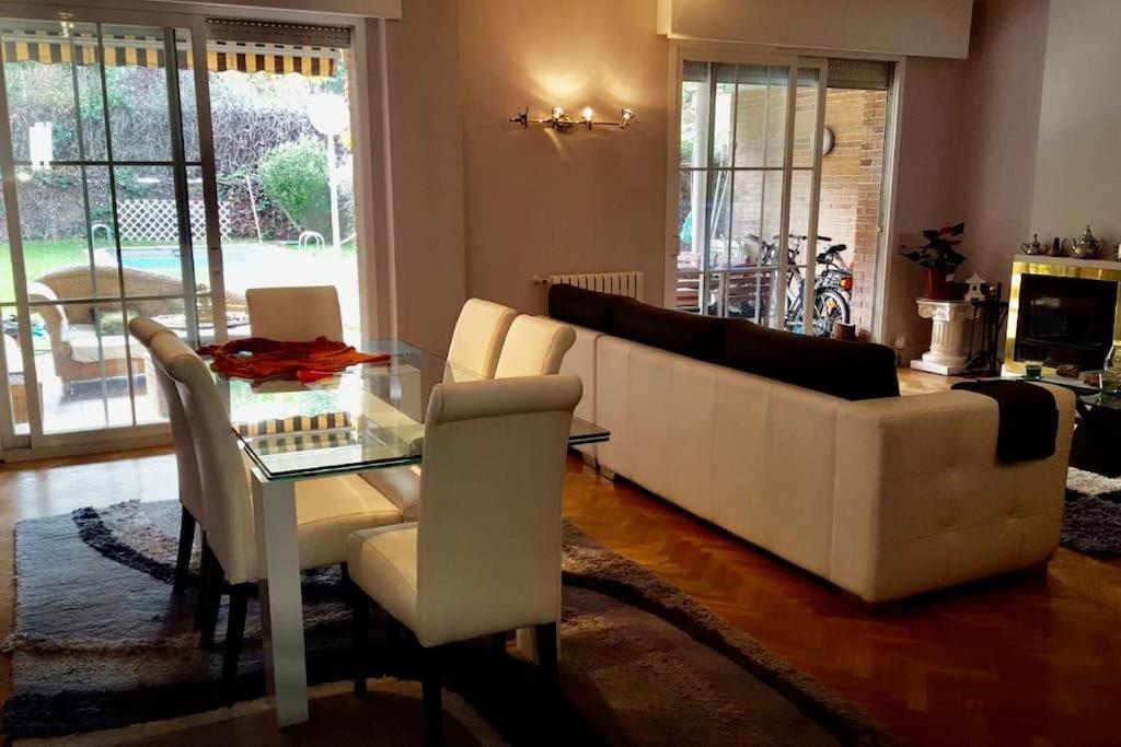 Casa De Mirtha Apartment Madrid Exterior foto